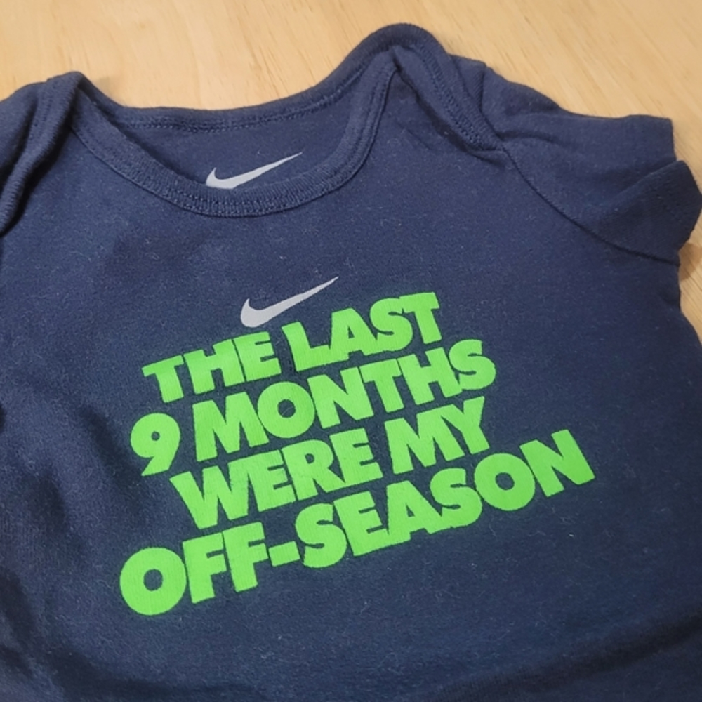 Nike Boys Bodysuit 0-6 months‎